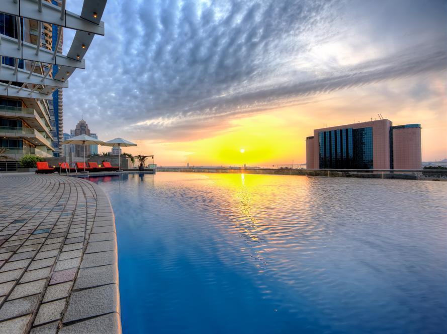 Tamani Marina & Dubai
